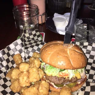 Cheeseburger and tots