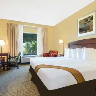 McPherson Inn https://www.mcphersoninn.com/
