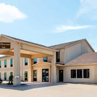 McPherson Inn https://www.mcphersoninn.com/