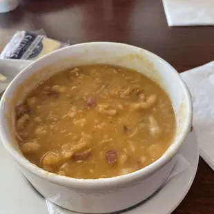  bowl of soup on a plate