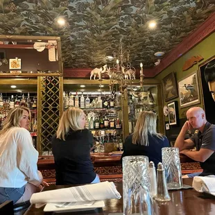 Cool scene with good vibes