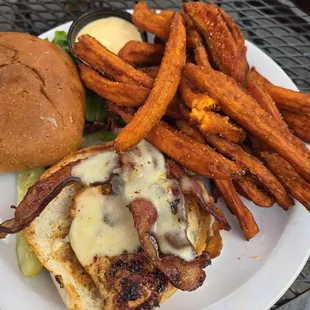 Big Cluck Chicken Sandwich