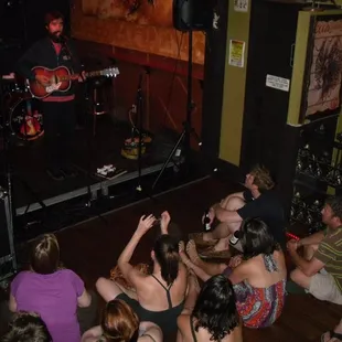 Matt the Electrician performs at McTeague's (6/28/09)