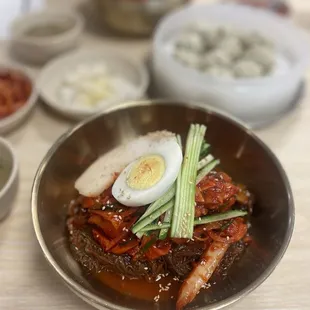 Mixed Spicy Arrowroot Noodle (Bibimnengmyun)
