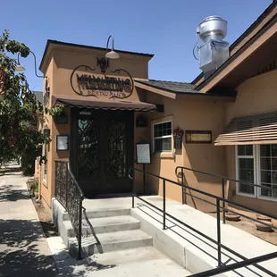 Me &amp; Martha's in Dinuba