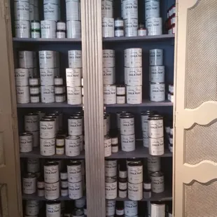 Annie Sloan chalk paint
