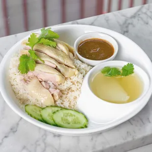 Steamed chicken rice