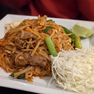 Almond pad Thai