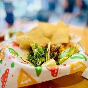 2 taco combo: fish and chicken