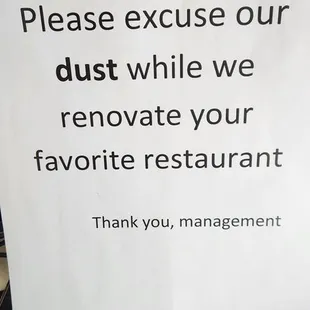 They say there is dust, which there wasn't. However, the noise was so loud a bunch of people got boxes and left with their food.
