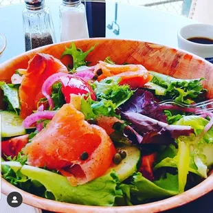 Yummy  &quot;Smoked salmon salad&quot;