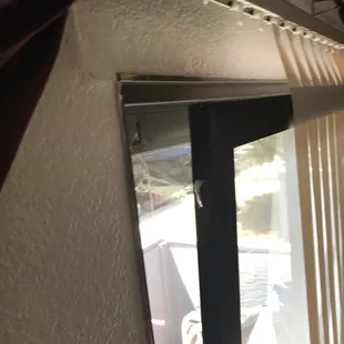 My sliding door fell off and hit my kid . I told them and did nothing but ask if i called the police