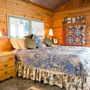 Beaver Lake Cabin (#1)