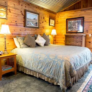 Paul's Cabin (cabin 2)