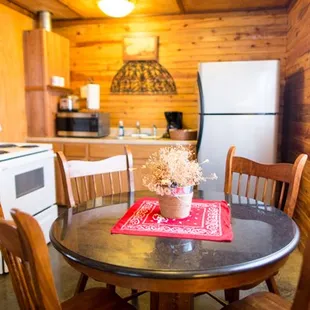 Paul's cabin Kitchen