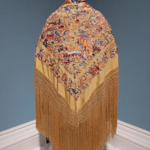 Manilla shawl Luxury item imported to Spain from far east