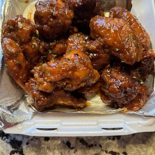 Hot Honey Bone-in Chicken Wings