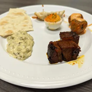 Sampler plate