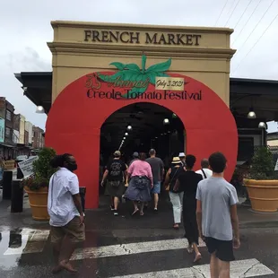 Enter French Market