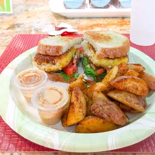 GF Crab Cake Sandwich (2 sandwiches) (Not Vegan)