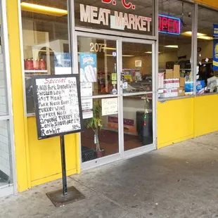  the outside of a restaurant