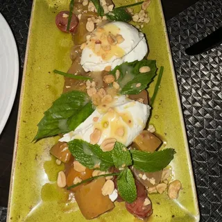 Tomato Buratta Salad