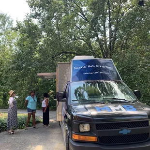 Meat My Buns catering barbecue in University Park Maryland
