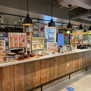 Central bar area to order your food from the various vendors