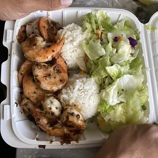 Garlic shrimp plate
