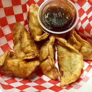 a basket of fried food