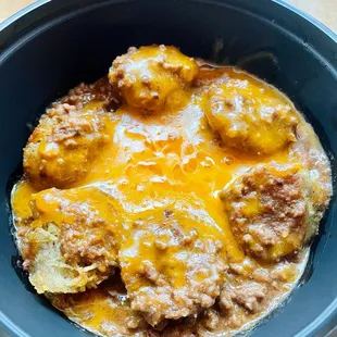Chili cheese potatoes