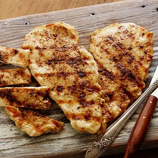 All Natural Chicken Breasts: Signature dry-rub seasoned or plain