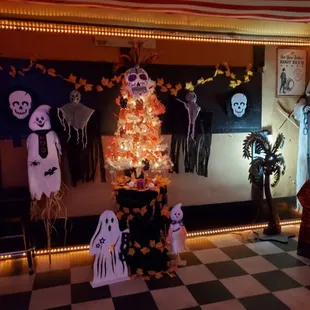 Halloween stage 2021