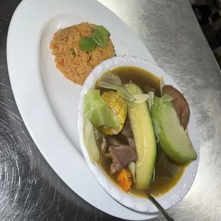 Caldo de Res
