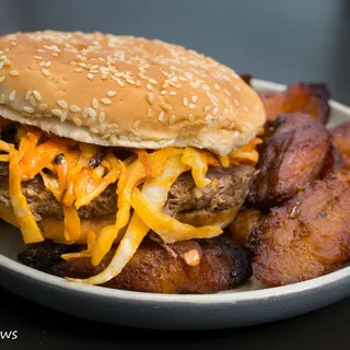 Chimi Clasico (Classic chimi burger)