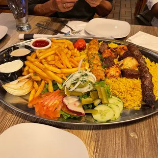 Mega plate
