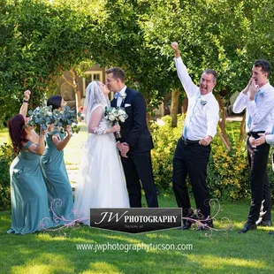 Wedding photography at Medella Vina Ranch in Tucson Arizona by JW photography