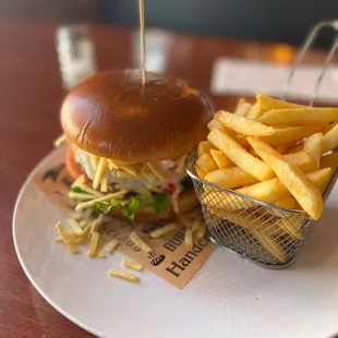 Medellín Burger Steak & Bar