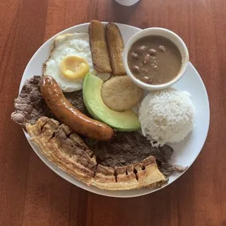 Bandeja Paisa