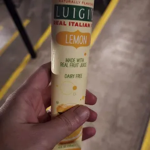 Gluten-free Italian ice. December 2024