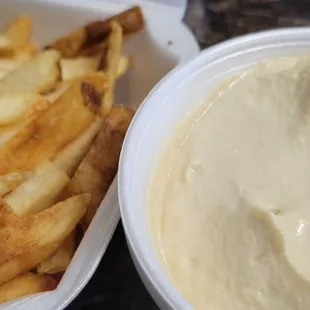 Hummus and fries