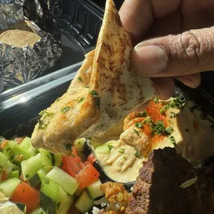 PETA BREAD WITH HUMMAS