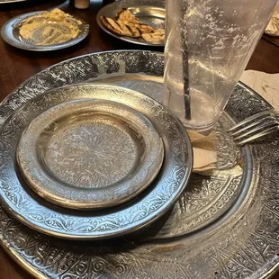 Even try to eating empty plate because of taste
