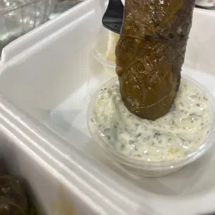 Dolma with tazeki sauce