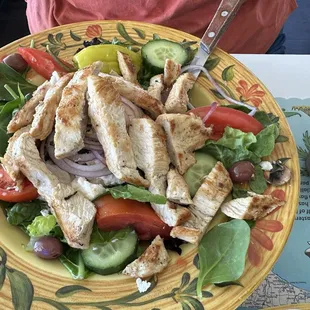 Greek salad with grilled chicken was fantastic!