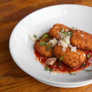 a plate of chicken nuggies