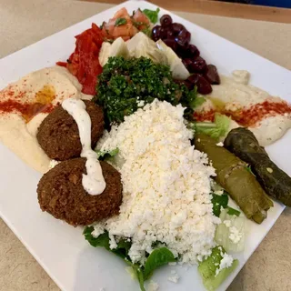 Mediterranean Combo Platter