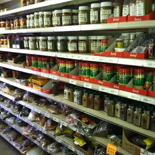 Lots of spices and loose leaf tea