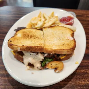 Gus&apos; Burger