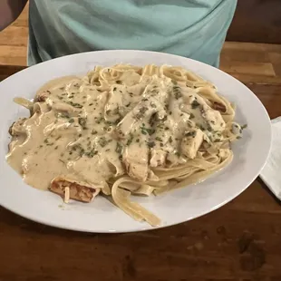 Fettuccine Alfredo with grilled chicken